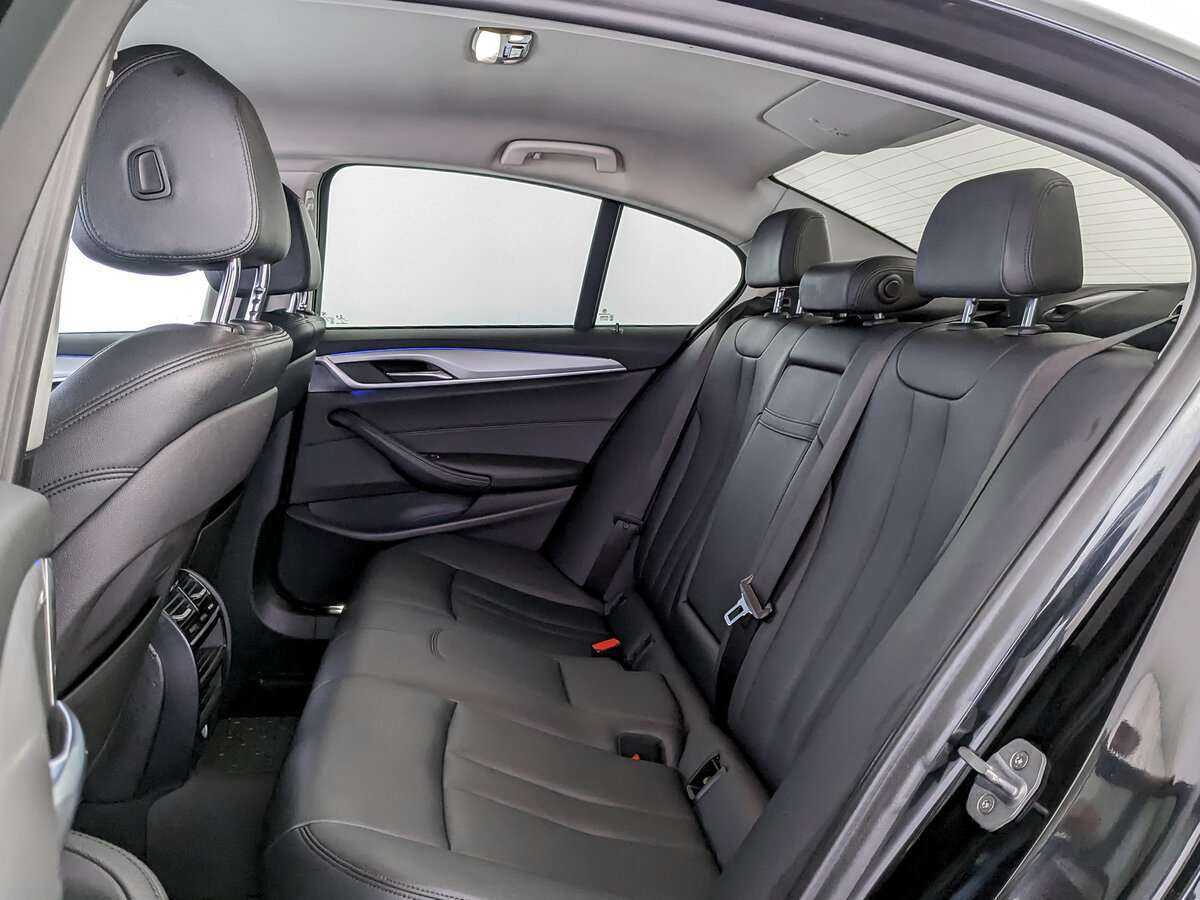 Купить БМВ 5 серии, 2018, 239 016 км.. Фото: #9