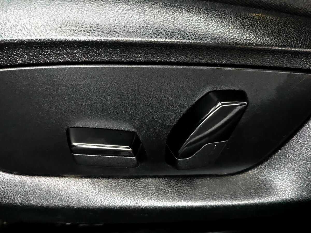 Купить БМВ 5 серии, 2018, 239 016 км.. Фото: #16