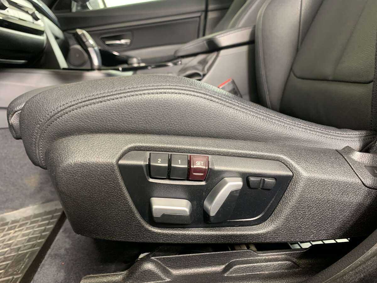 Купить BMW 3 серии, 2017, 164 782 км.. Фото: #13