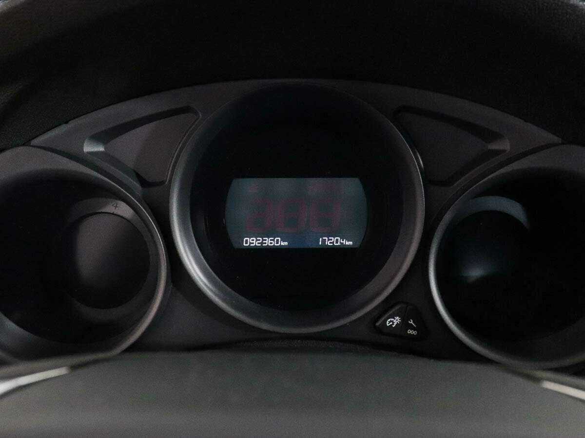 Купить Ситроен Ц4, 2015, 92 340 км.. Фото: #9