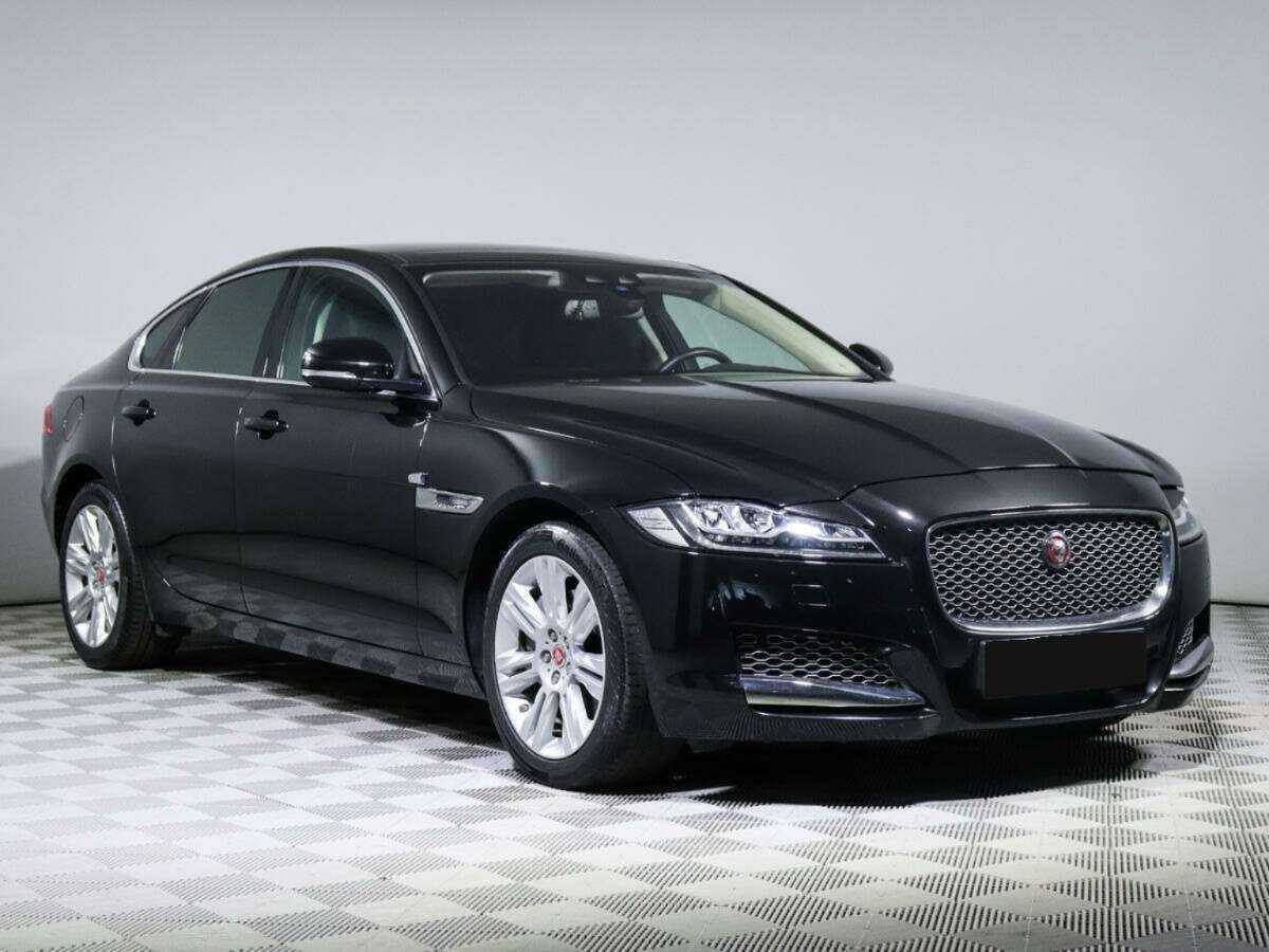 Купить Jaguar XF, 2018, 67 090 км.. Фото: #2