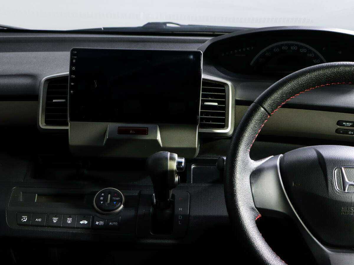 Купить Хонда Фрид, 2012, 186 488 км.. Фото: #10