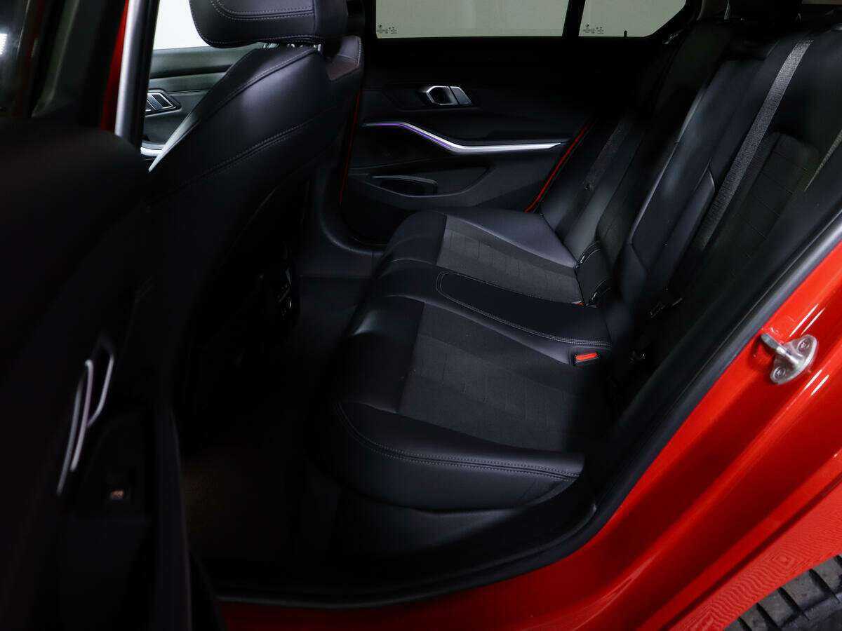 Купить БМВ 3 серии, 2019, 86 500 км.. Фото: #7