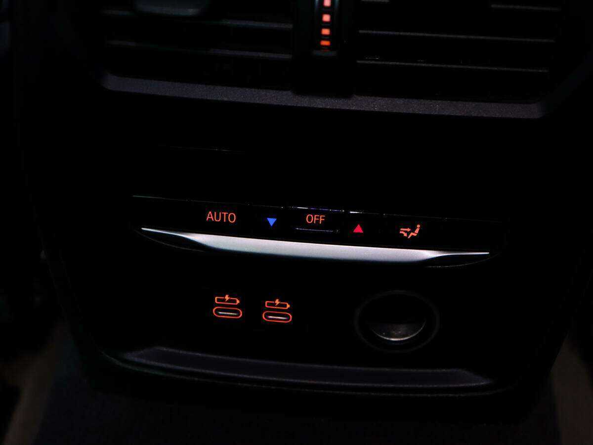 Купить БМВ 3 серии, 2019, 86 500 км.. Фото: #13