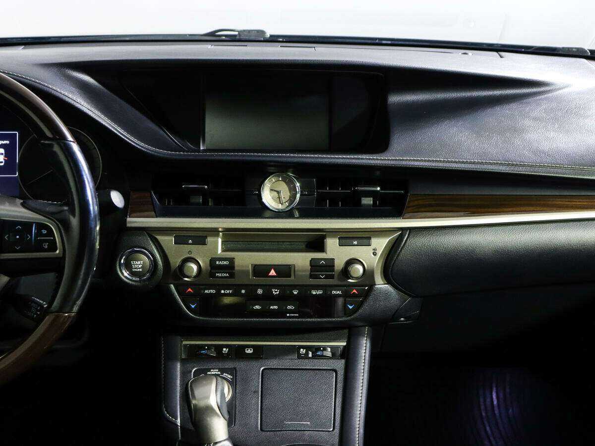 Купить Лексус ЕС, 2016, 121 281 км.. Фото: #9