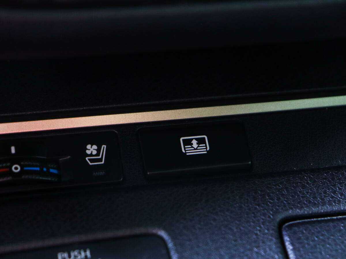 Купить Лексус ЕС, 2016, 121 281 км.. Фото: #16