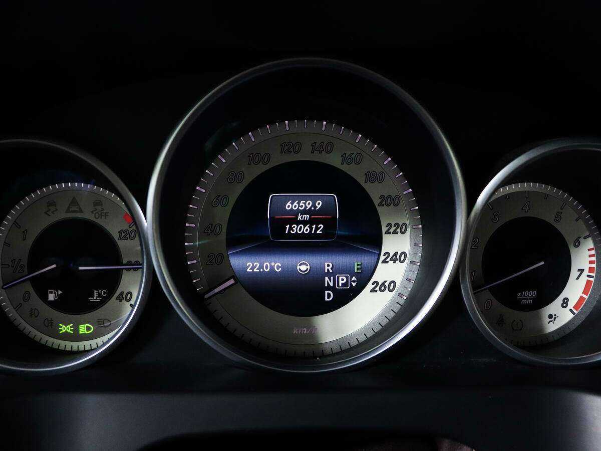 Купить Mercedes-Benz E-Класс, 2013, 130 589 км.. Фото: #7