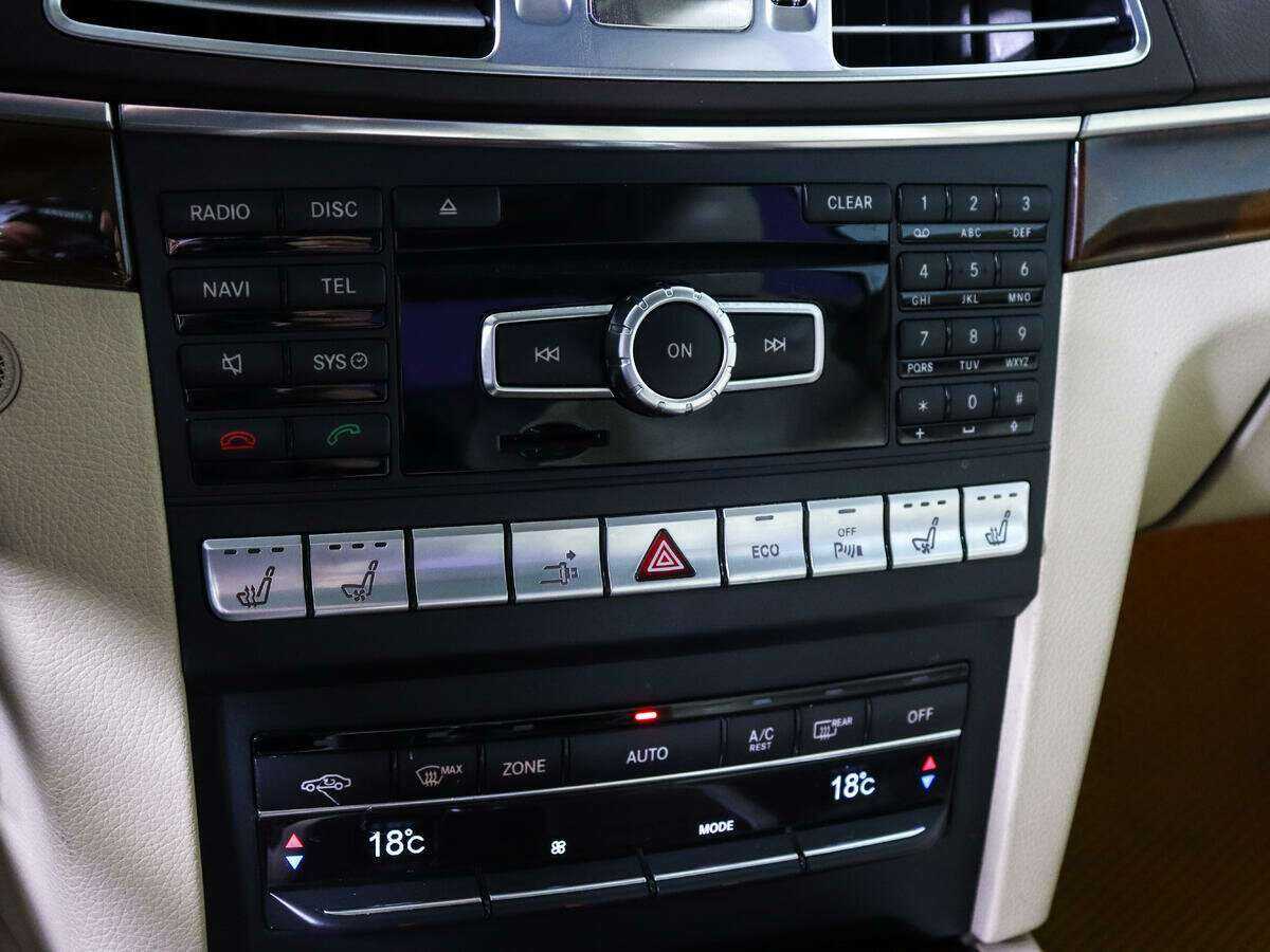 Купить Mercedes-Benz E-Класс, 2013, 130 589 км.. Фото: #13