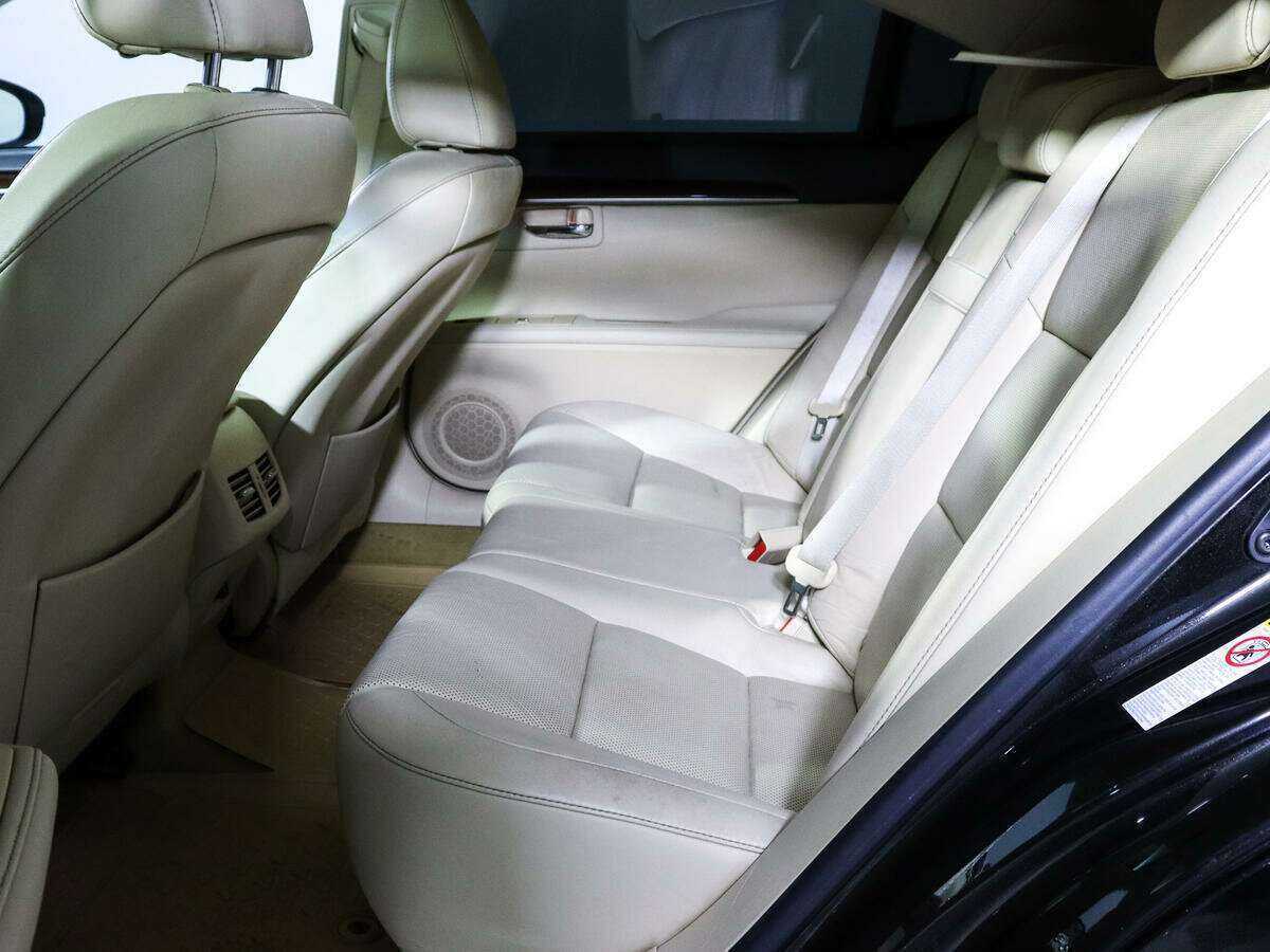 Купить Lexus ES, 2013, 184 000 км.. Фото: #7
