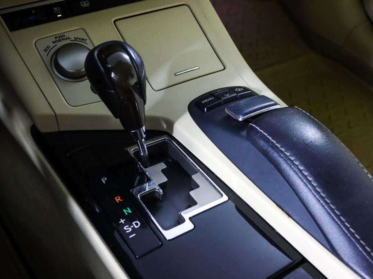 Купить Lexus ES, 2013, 184 000 км.. Фото: #19