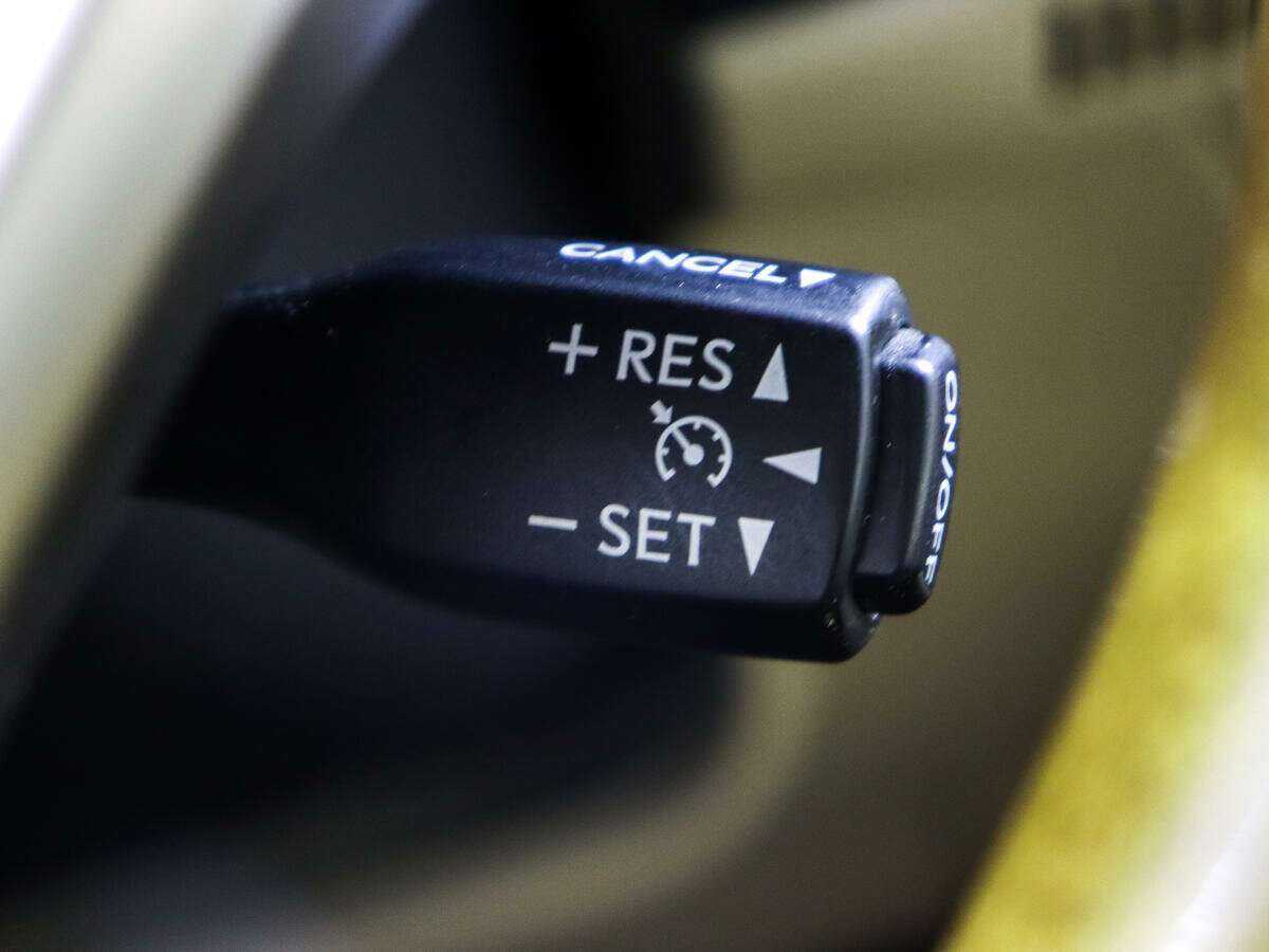 Купить Lexus ES, 2013, 184 000 км.. Фото: #20