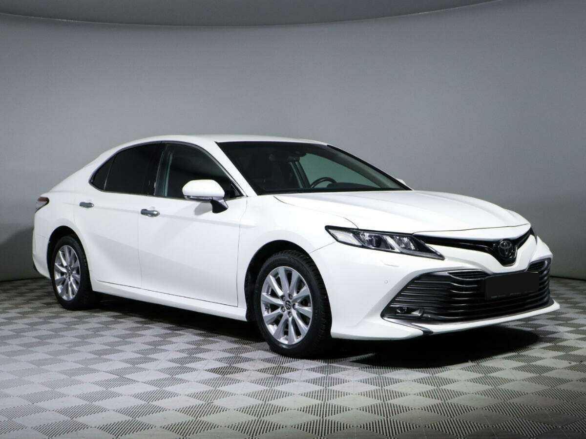Купить Toyota Camry, 2018, 76 150 км.. Фото: #2