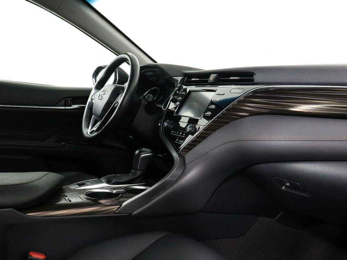 Купить Toyota Camry, 2020, 42 250 км.. Фото: #4