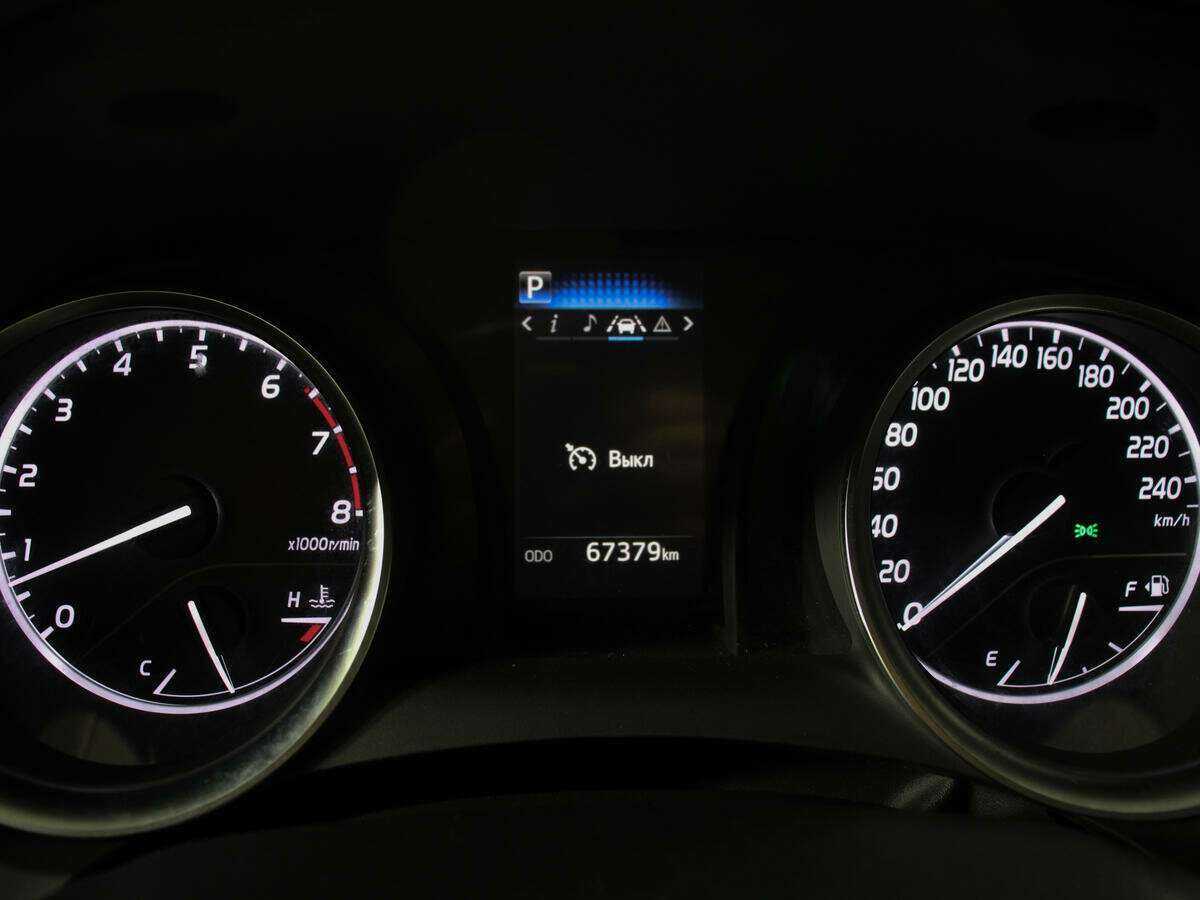 Купить Toyota Camry, 2020, 67 377 км.. Фото: #10