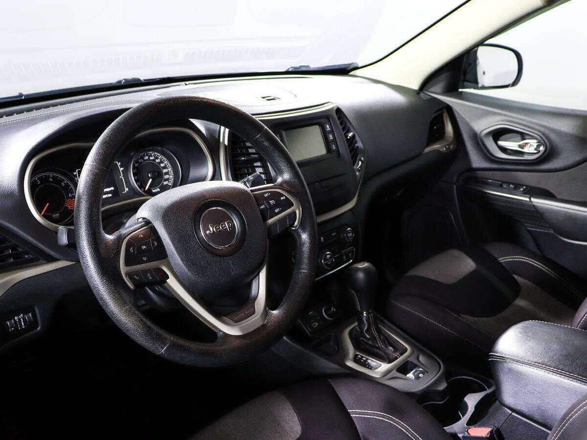 Купить Jeep Cherokee, 2014, 93 700 км.. Фото: #10
