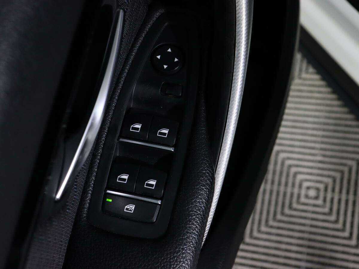 Купить БМВ 3 серии, 2016, 139 605 км.. Фото: #14