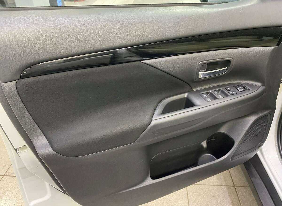 Купить Mitsubishi Outlander, 2021, 33 584 км.. Фото: #7