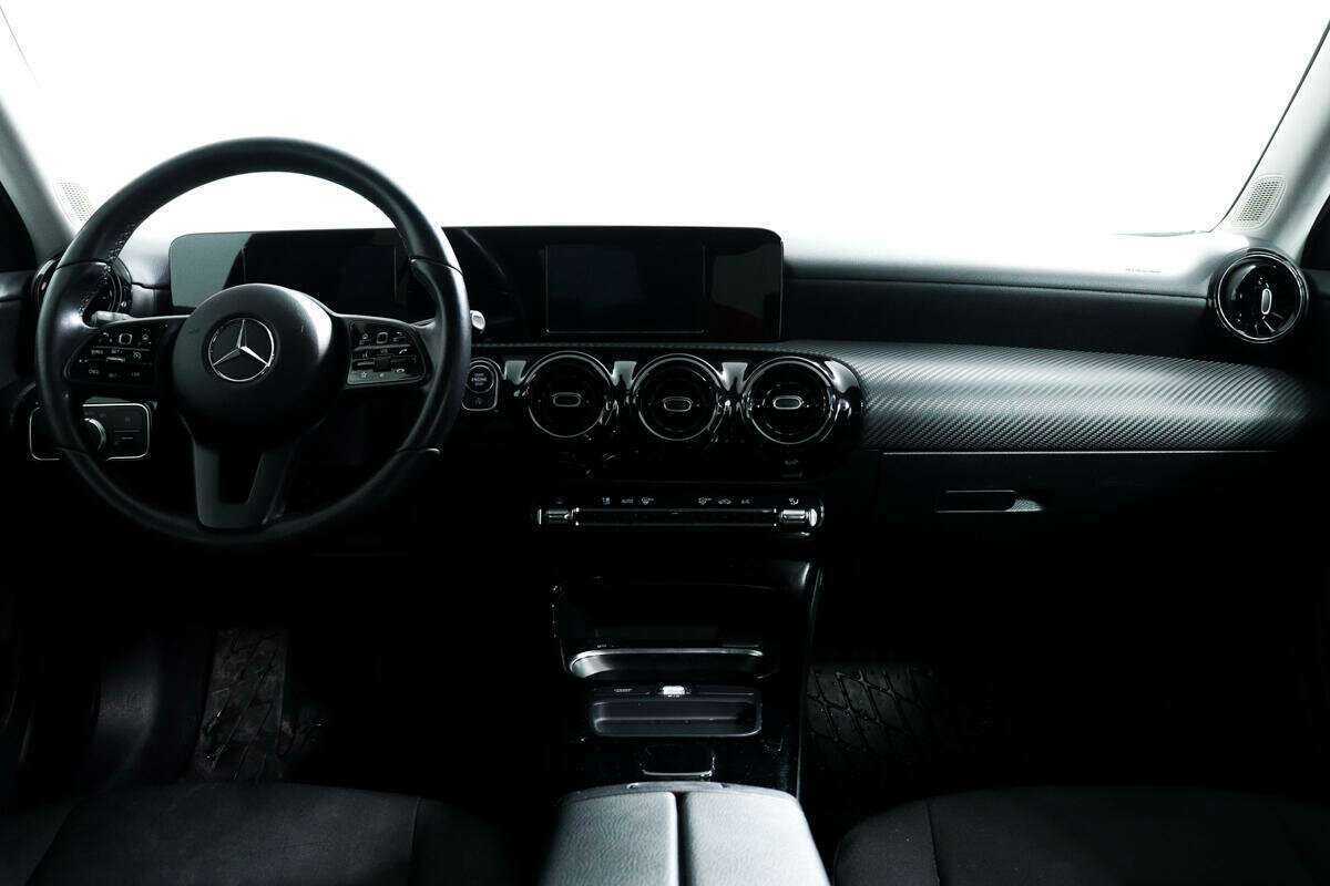 Купить Mercedes-Benz A-Класс, 2019, 91 100 км.. Фото: #10