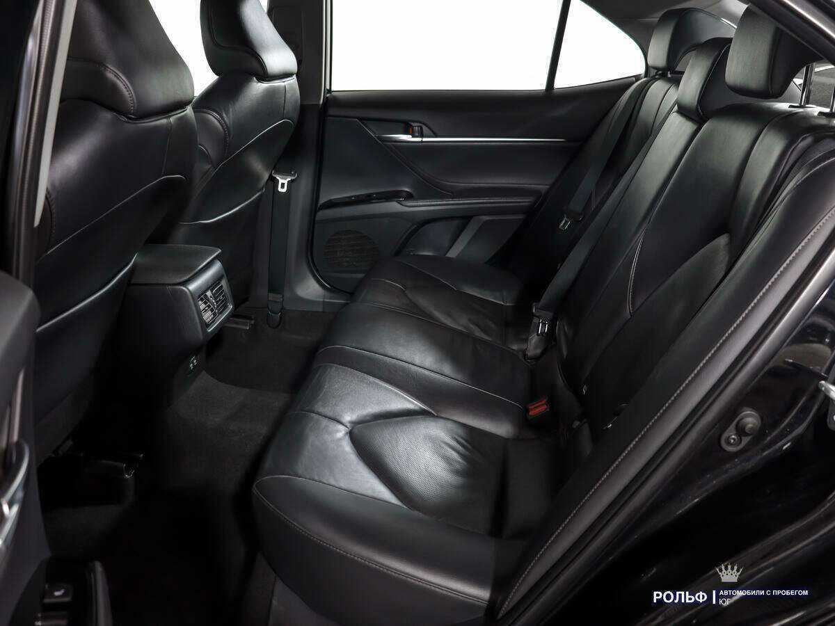 Купить Toyota Camry, 2018, 131 282 км.. Фото: #8