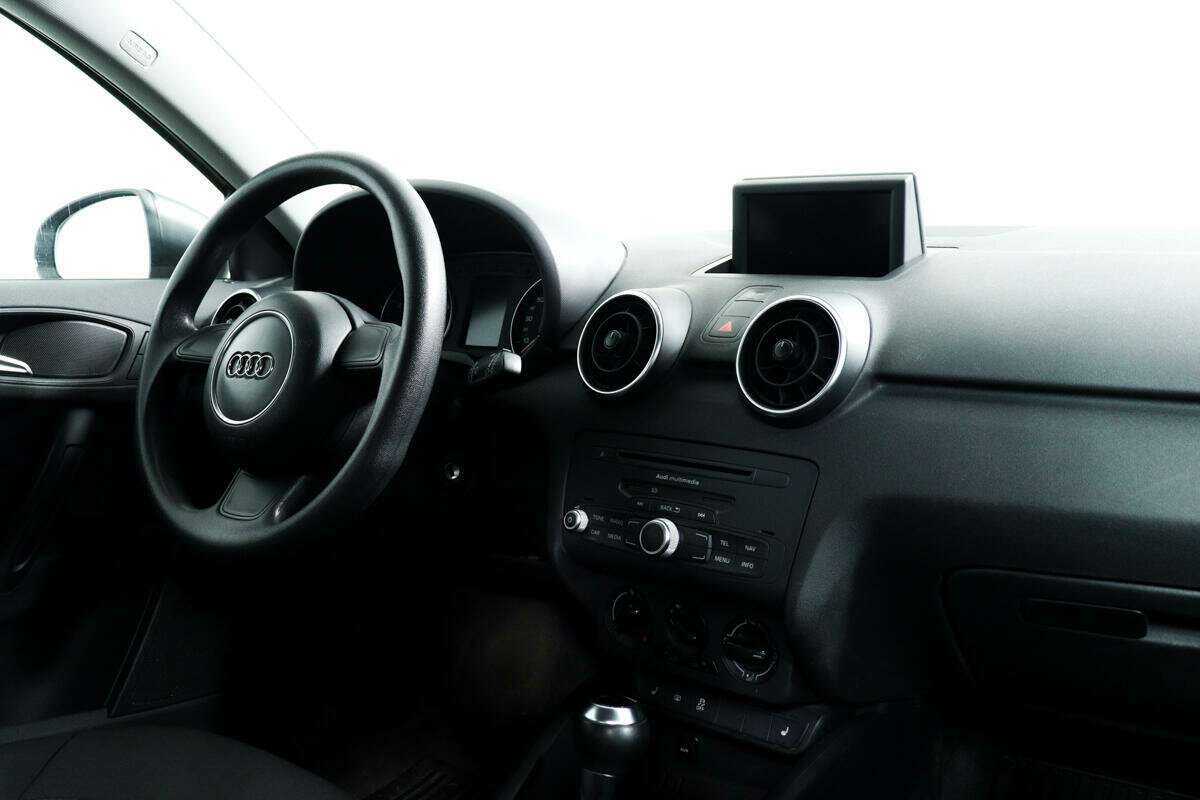 Купить Audi A1, 2012, 102 149 км.. Фото: #8