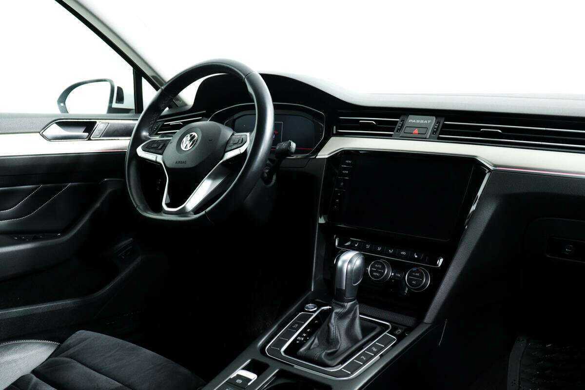 Купить Volkswagen Passat, 2020, 59 401 км.. Фото: #8