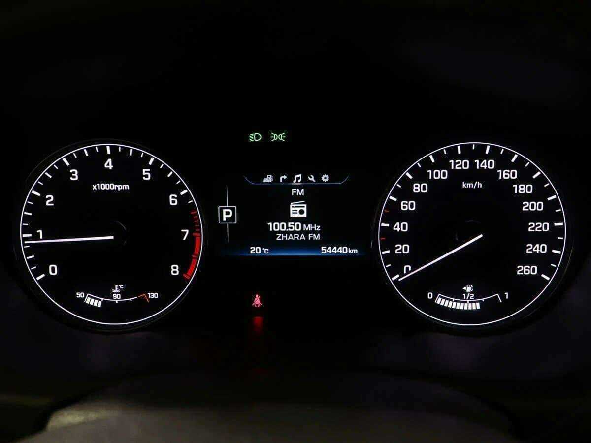 Купить Hyundai Genesis, 2014, 54 438 км.. Фото: #9