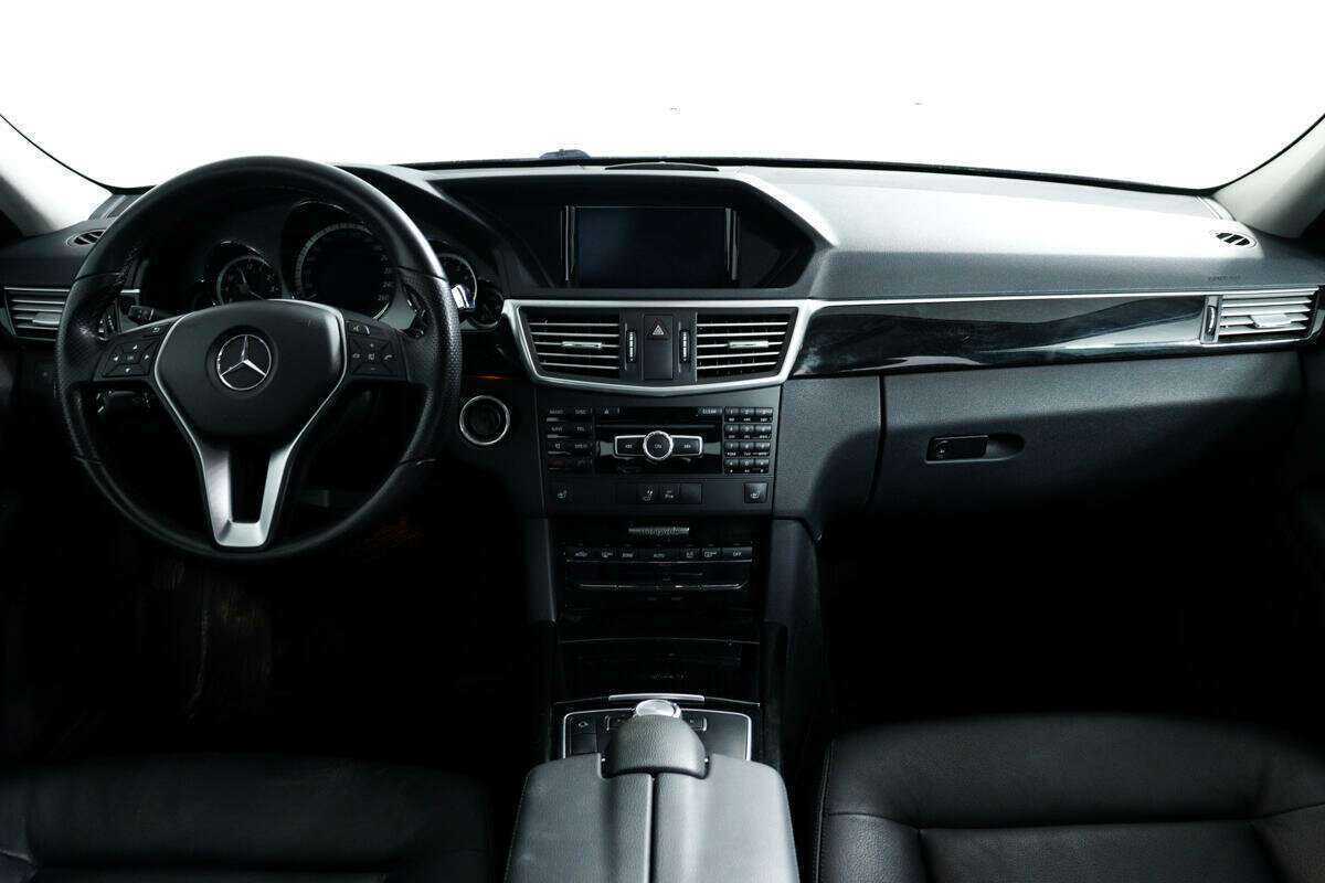 Купить Мерседес-Бенц Е-Класс, 2012, 143 781 км.. Фото: #10