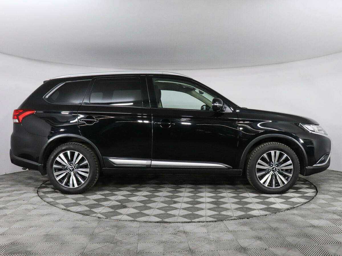 Купить Mitsubishi Outlander, 2018, 99 300 км.. Фото: #3