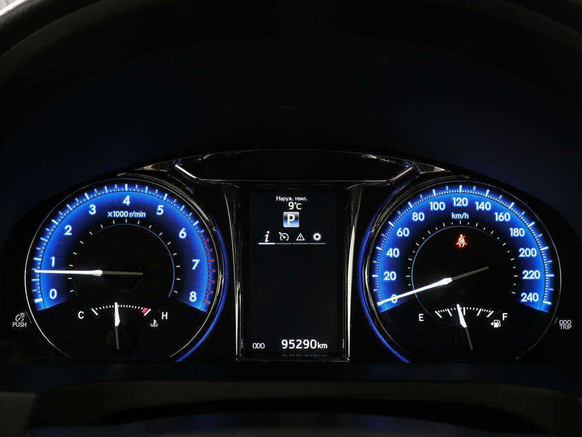 Купить Toyota Camry, 2016, 95 100 км.. Фото: #10