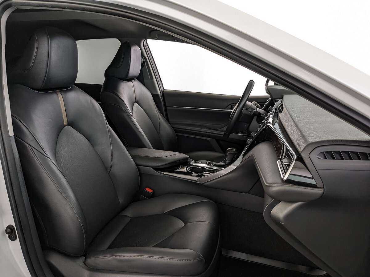 Купить Toyota Camry, 2021, 77 532 км.. Фото: #17