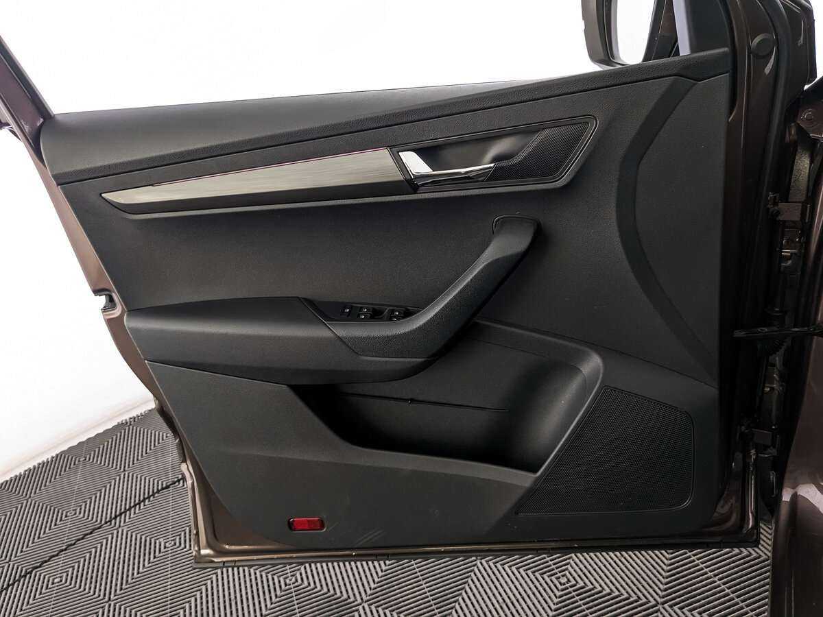 Купить Шкода Карок, 2020, 90 267 км.. Фото: #13