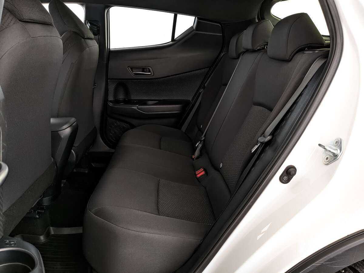 Купить Тойота Ц-ШР, 2019, 36 982 км.. Фото: #12