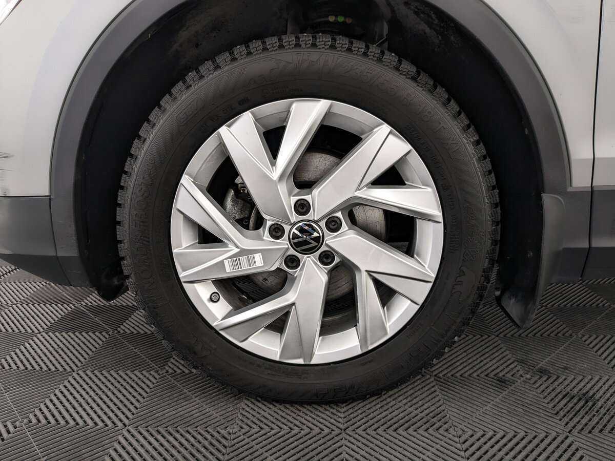 Купить Volkswagen Tiguan, 2021, 23 287 км.. Фото: #11