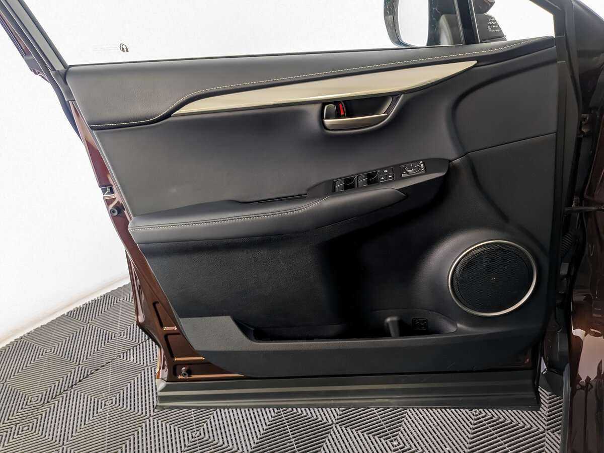 Купить Lexus NX, 2017, 69 107 км.. Фото: #14