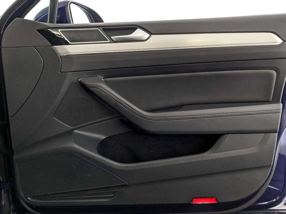 Купить Фольксваген Пассат, 2019, 142 327 км.. Фото: #20