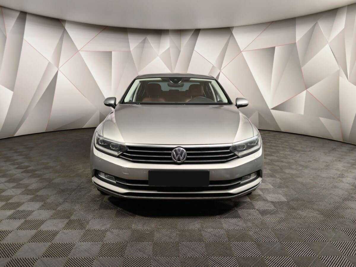 Купить Volkswagen Passat, 2017, 99 391 км.. Фото: #6