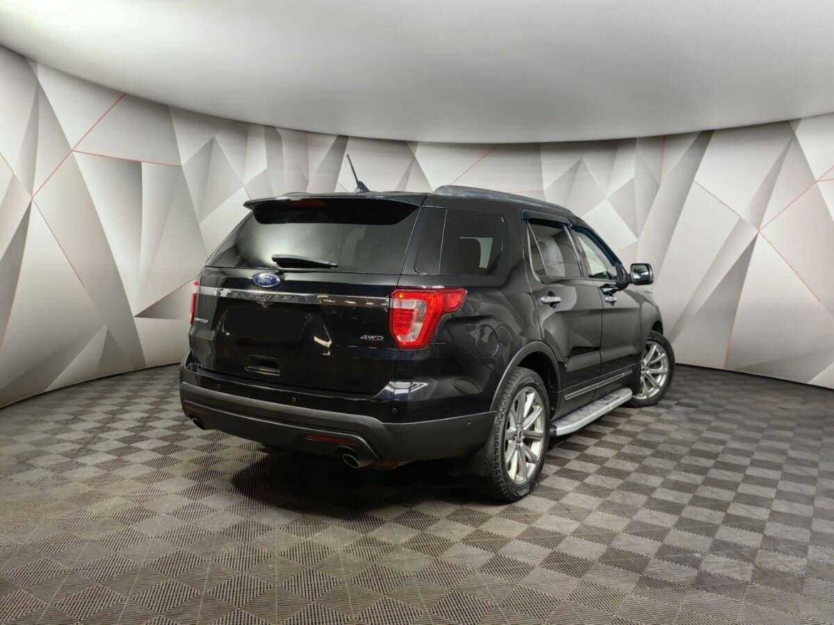 Купить Ford Explorer, 2017, 155 342 км.. Фото: #1