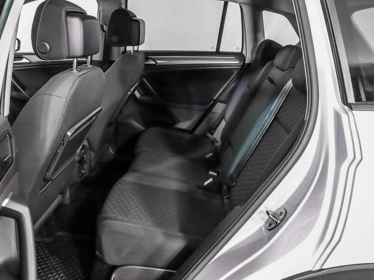 Купить Volkswagen Tiguan, 2019, 114 747 км.. Фото: #9