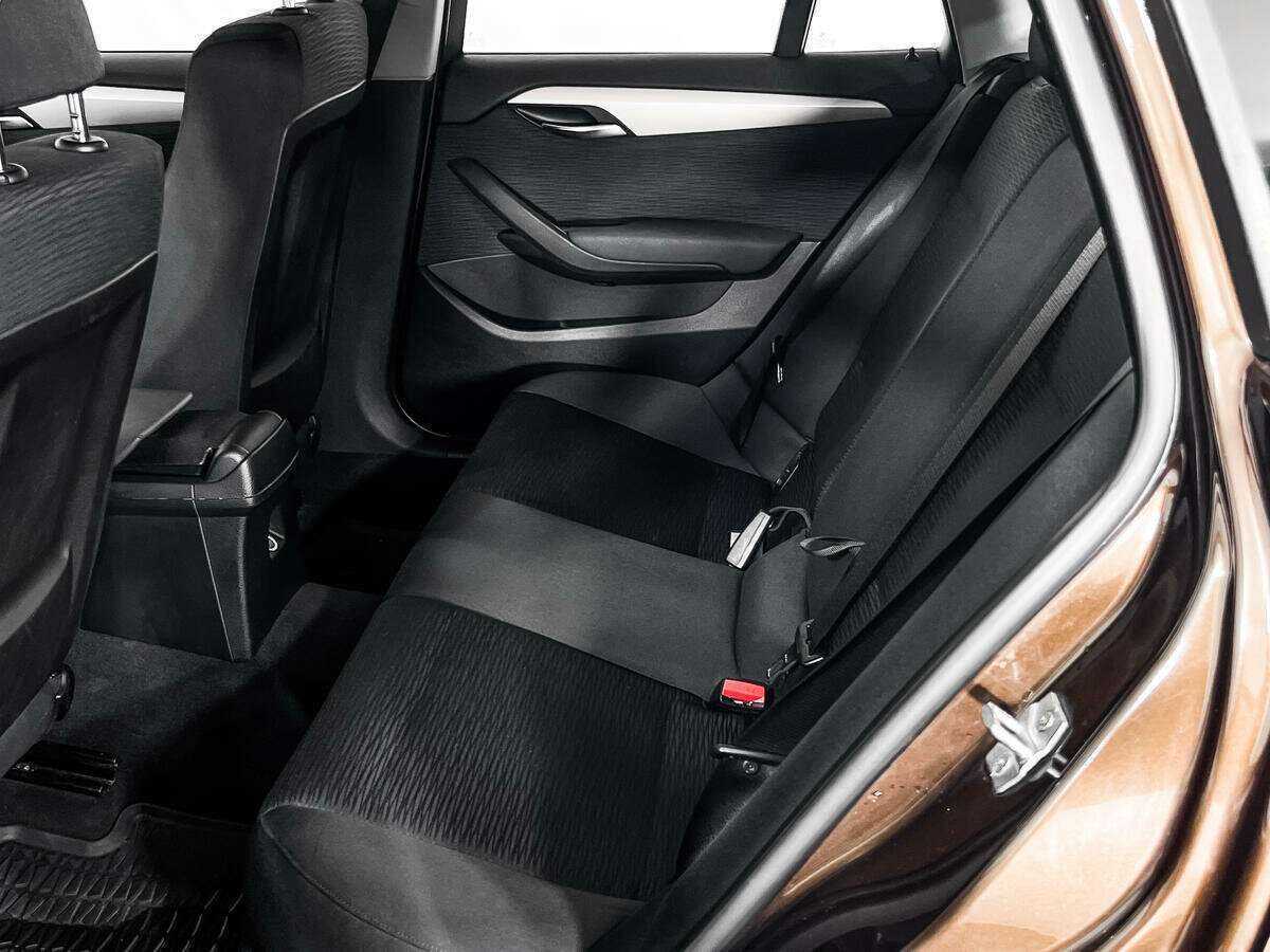 Купить BMW X1, 2013, 140 319 км.. Фото: #10