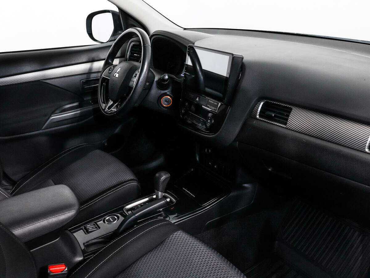 Купить Mitsubishi Outlander, 2018, 92 560 км.. Фото: #11