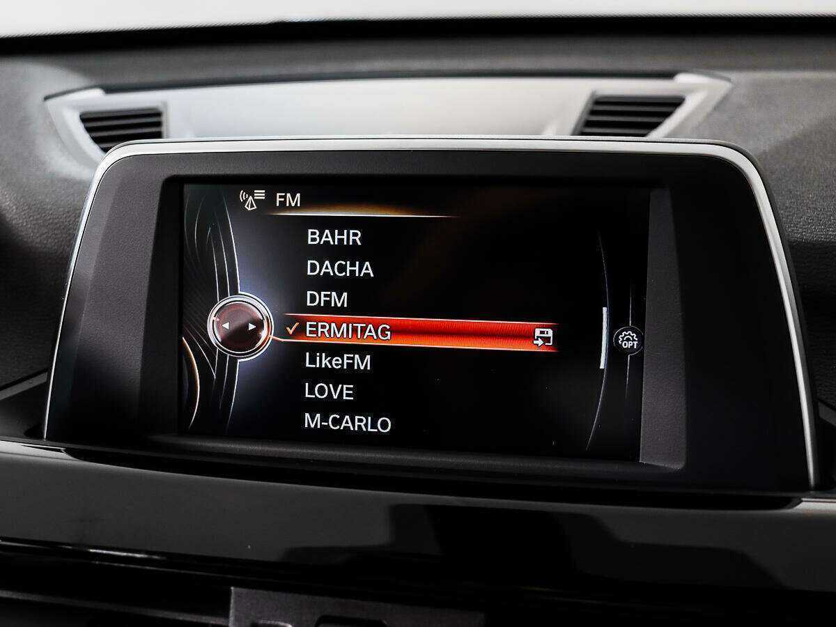 Купить BMW X1, 2016, 114 386 км.. Фото: #10