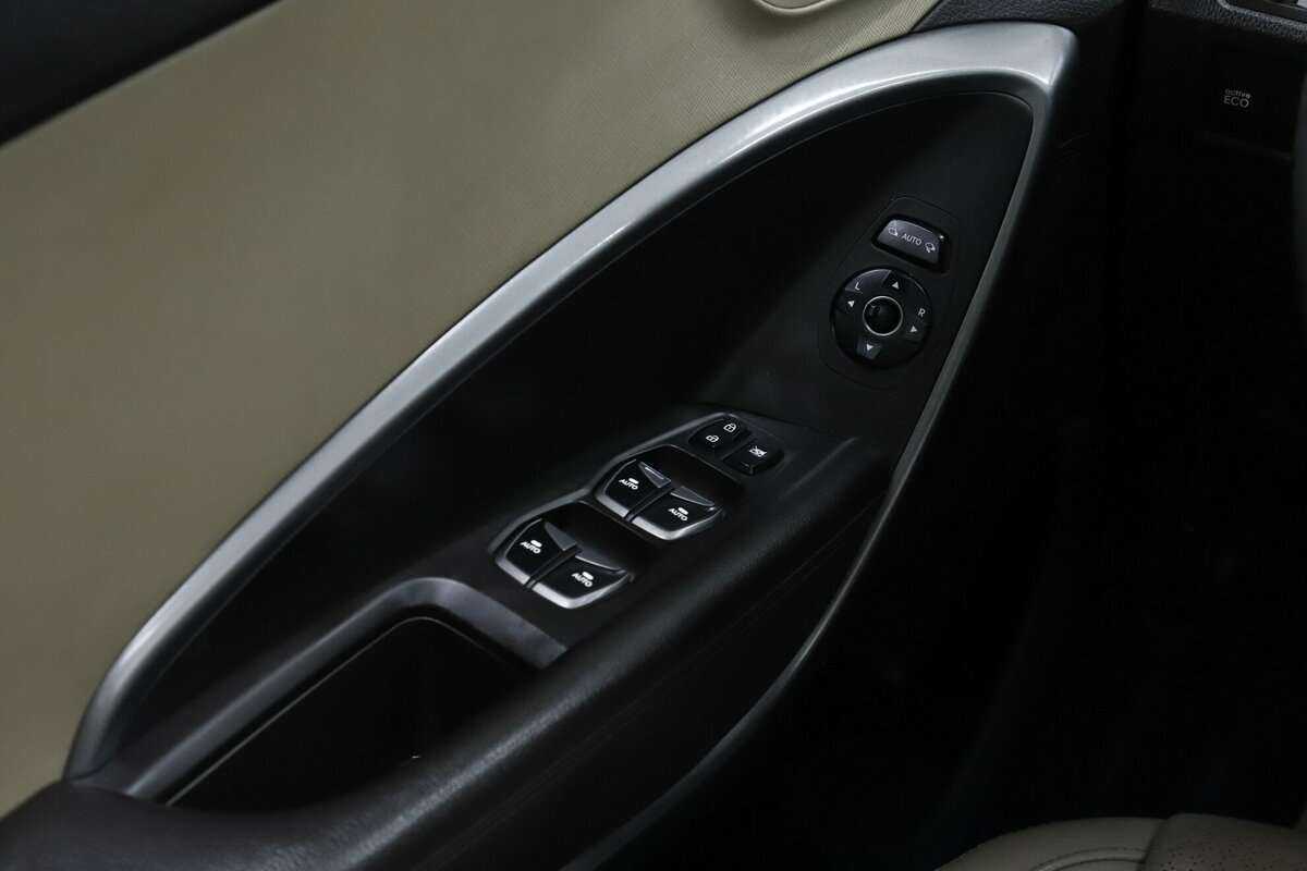 Купить Hyundai Santa Fe, 2015, 155 000 км.. Фото: #11