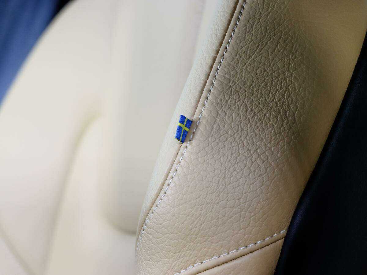 Купить Volvo XC60, 2018, 129 150 км.. Фото: #14