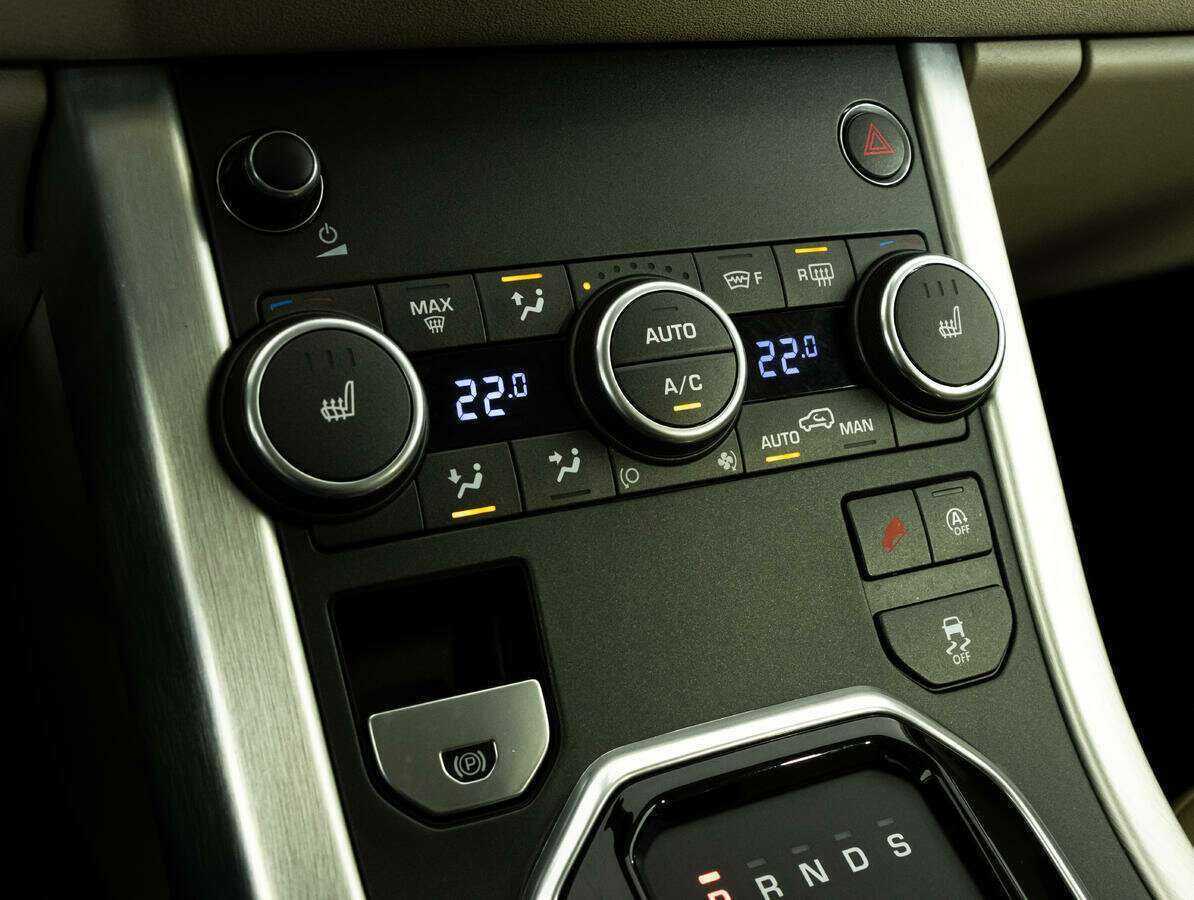 Купить Land Rover Range Rover Evoque, 2017, 93 680 км.. Фото: #11