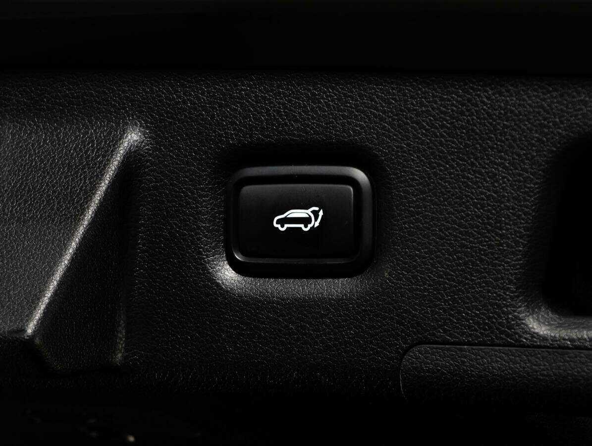 Купить Hyundai Santa Fe, 2018, 77 634 км.. Фото: #19