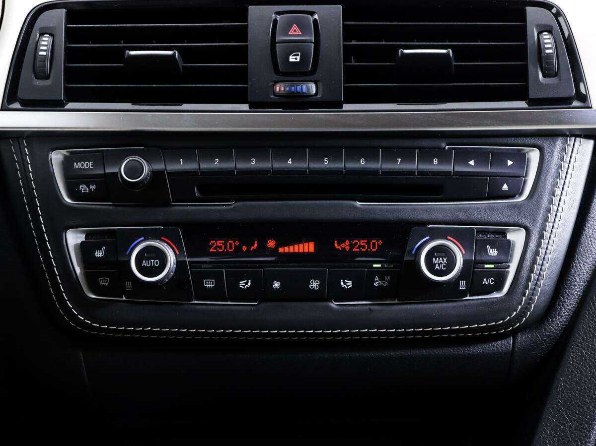 Купить БМВ 3 серии, 2012, 167 578 км.. Фото: #14