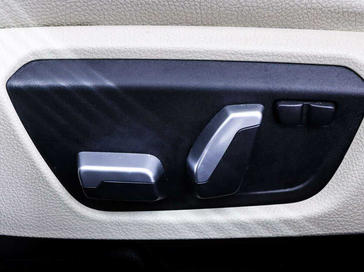 Купить БМВ 3 серии, 2012, 167 578 км.. Фото: #18