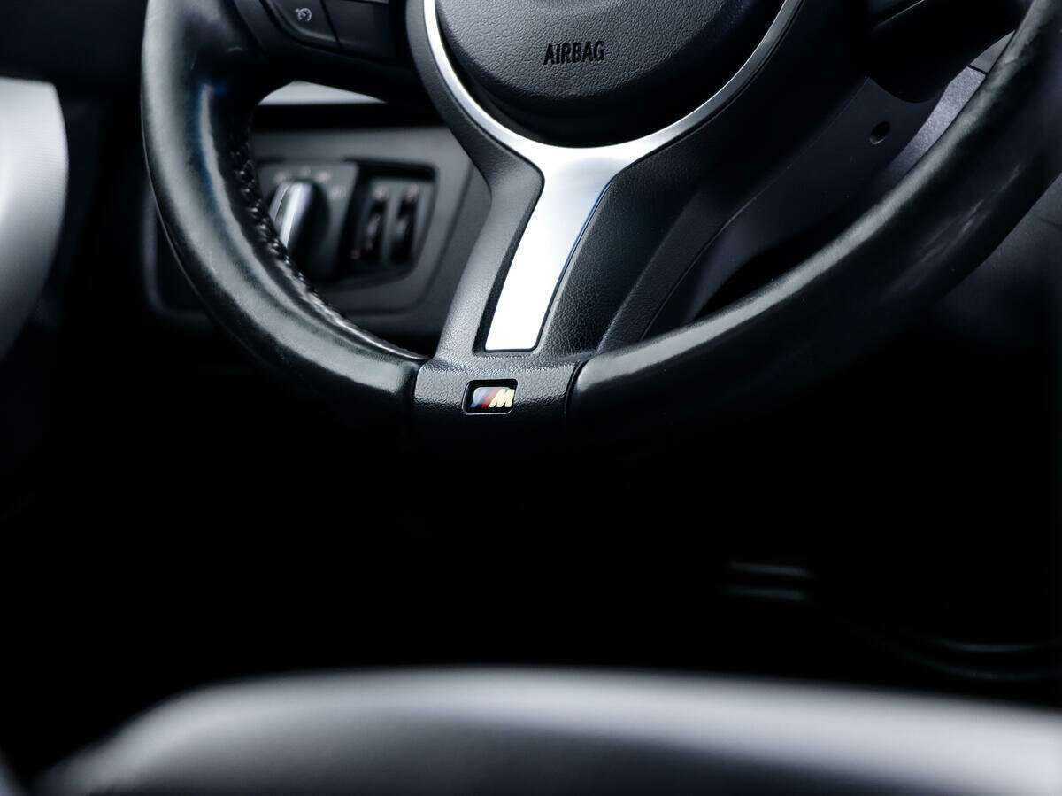 Купить БМВ 3 серии, 2018, 145 981 км.. Фото: #13