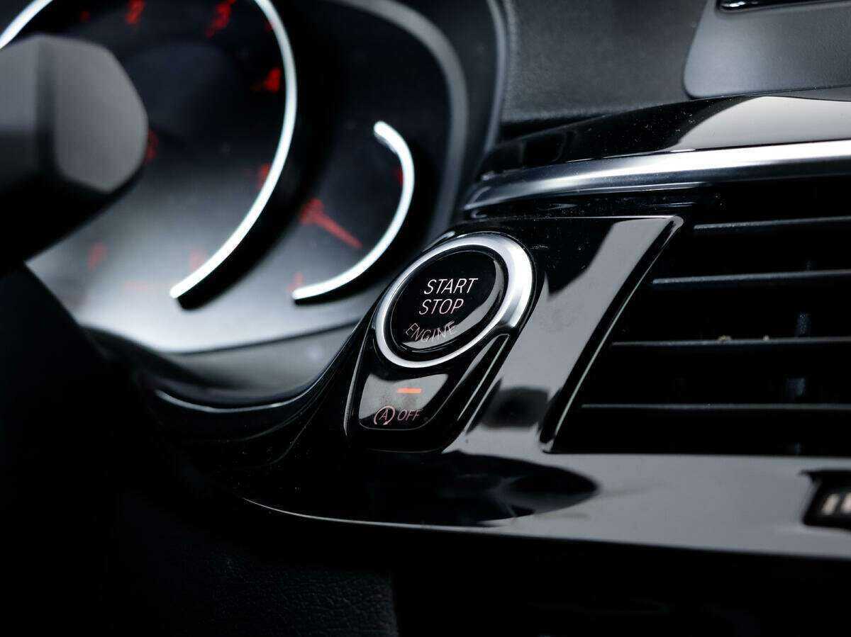 Купить БМВ 5 серии, 2017, 157 861 км.. Фото: #9