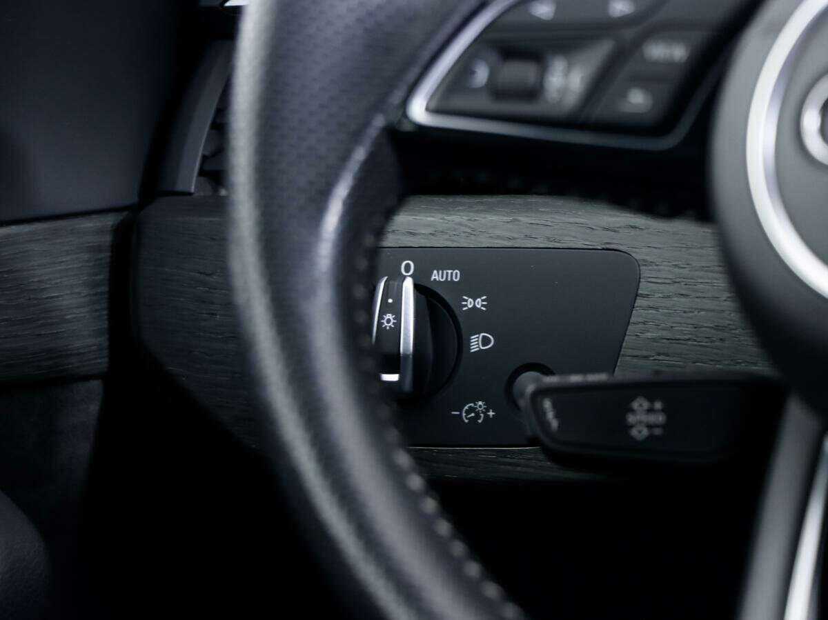 Купить Ауди А4, 2019, 95 530 км.. Фото: #19